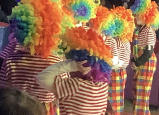 „So ein Zirkus“ Zirkus Casselly gastiert am Grundschulverbund Benhausen-Neuenbeken